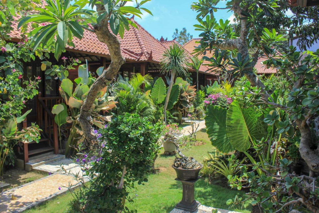 Pattri Garden Lembongan Hotell Nusa Lembongan Exteriör bild